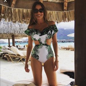 Agua de Coco adorable one piece